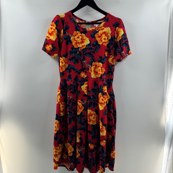 LuLaRoe Dresses & Skirts - LuLaRoe Amelia Dress Floral Print Fit & Flare Size Large